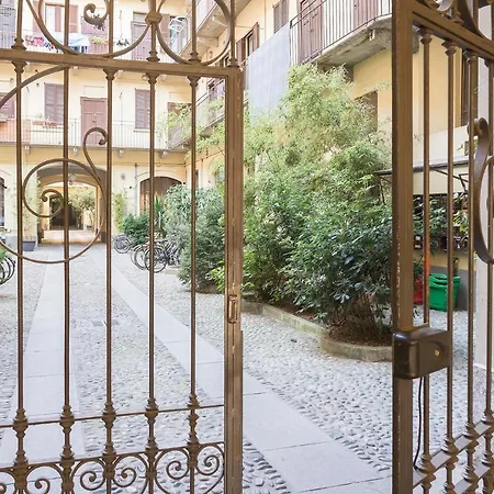 Apartament Plum Guide - The Stone Wall Mediolan